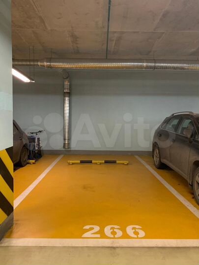 Машиноместо, 18 м²