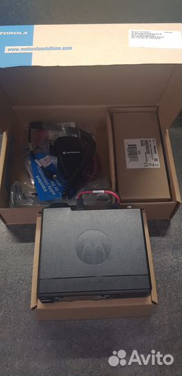 Рация мобильная Motorola DM-1400