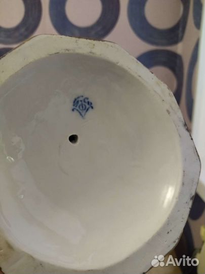 Фарфоровая статуэтка лзфи малахитовая шкатулка