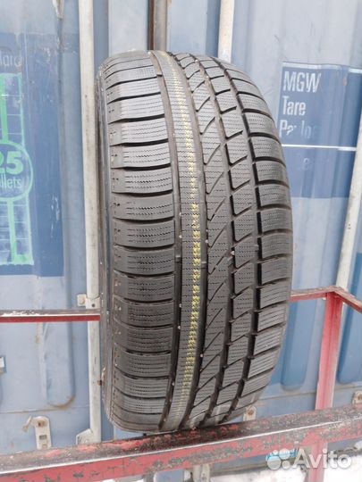 Hankook IceBear W300 205/50 R17 101T