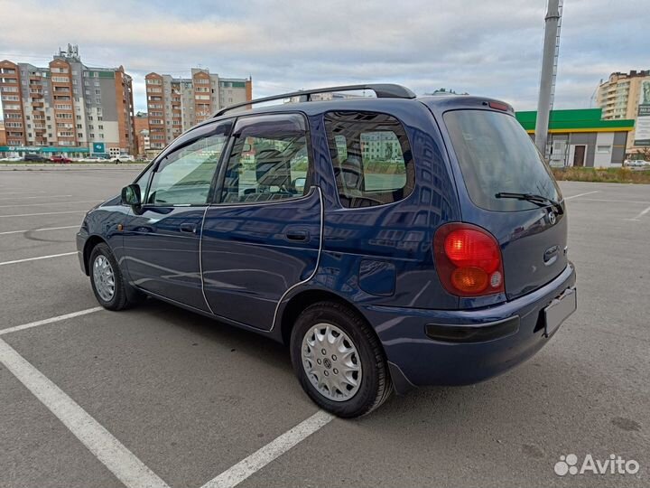 Toyota Corolla Spacio 1.6 AT, 1997, 185 412 км