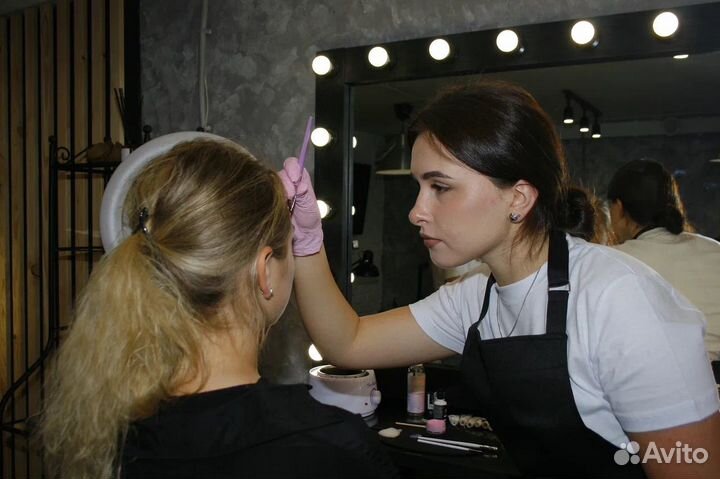 Мастер бровист / ламимейкер / лешмейкер