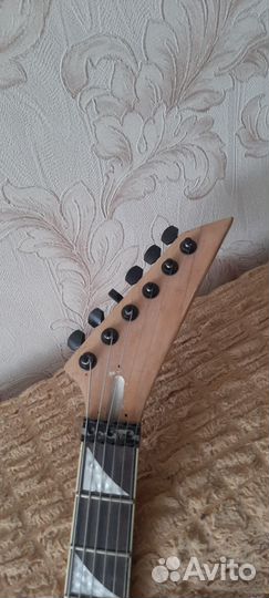 Электро гитара