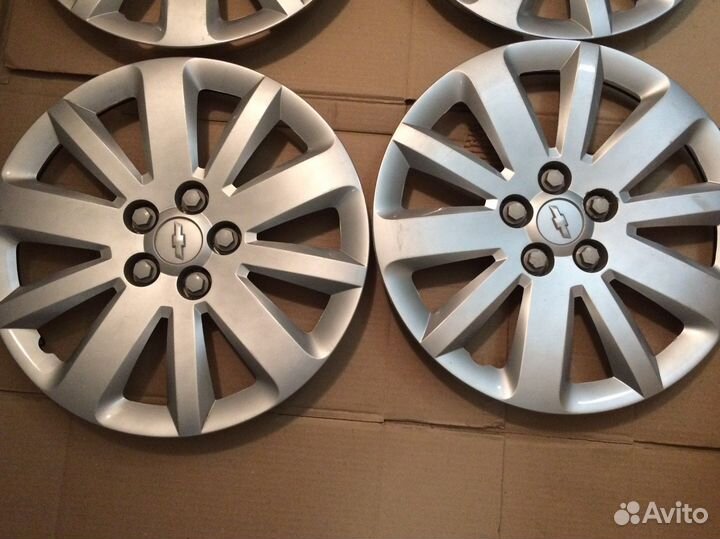Колпак колеса Chevrolet Cruse 96944760