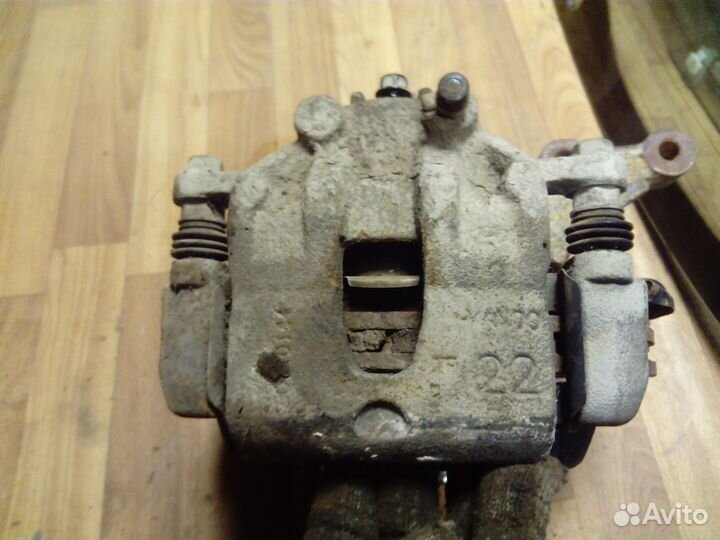 Суппорт передний Hyundai Solaris Kia Rio