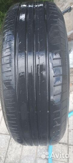 Yokohama BluEarth AE50 215/65 R17 99V