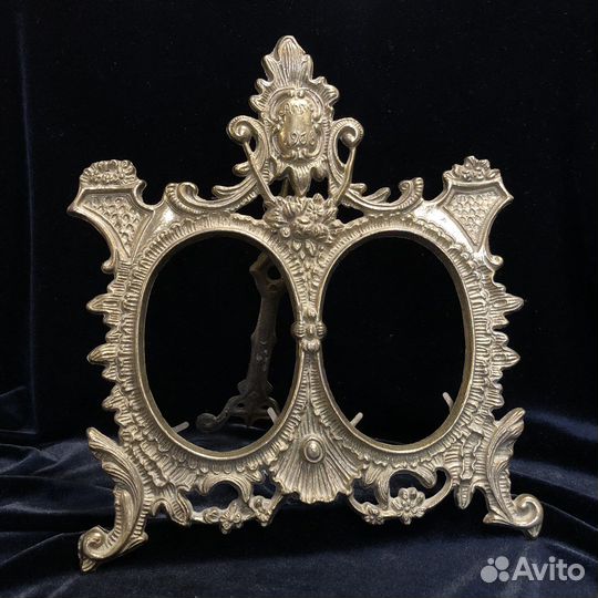 Бронзовая рамка для фото