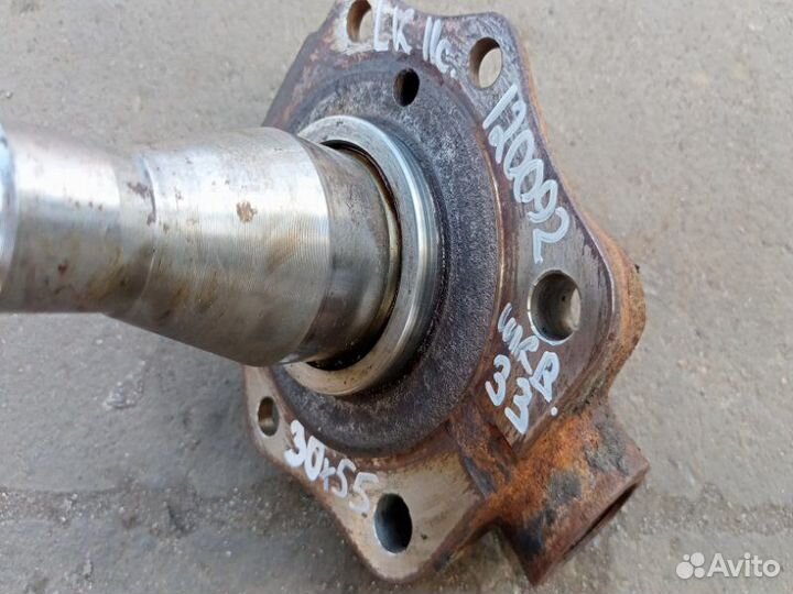 Кулак поворотный передний Mercedes Lk 814 OM366A