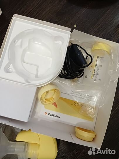 Молокоотсос medela mini electric