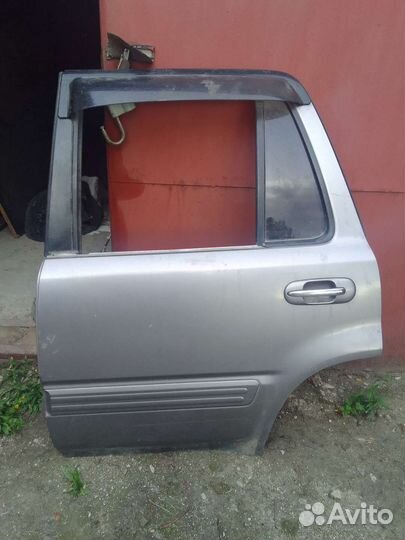 Дверь Honda CR-V