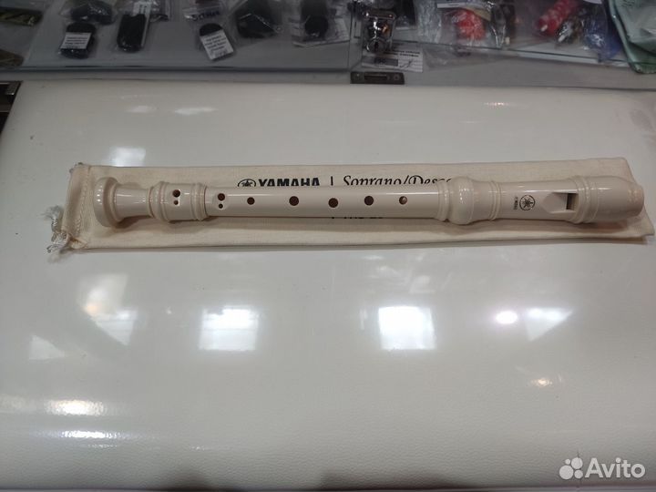 Блок-флейта Yamaha YRS-23, немецкая система