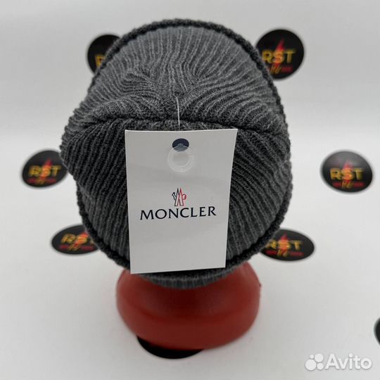 Шапка moncler