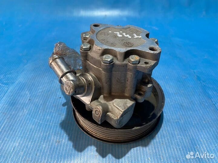 Насос гур Volkswagen Touareg 1 BMV 3.2