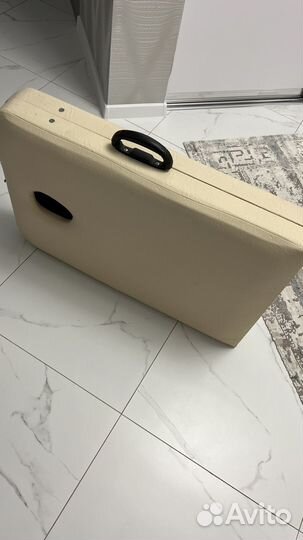 Кушетка массажная