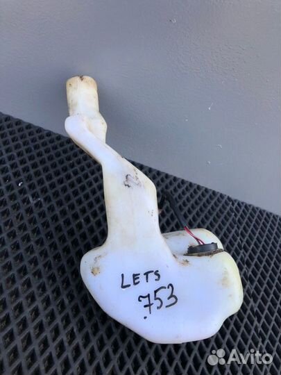 Масляный бачок Suzuki Lets 1/2