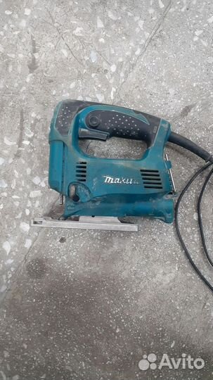 Лобзик Makita 4329