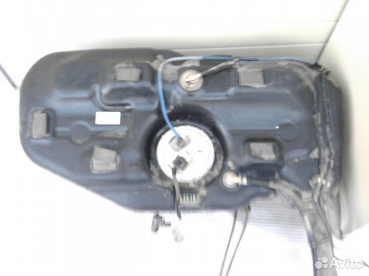 Опель Корса D -бензобак