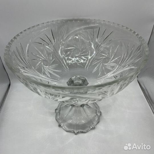 Ваза конфетница Толстое резное стекло СССР (сзр)