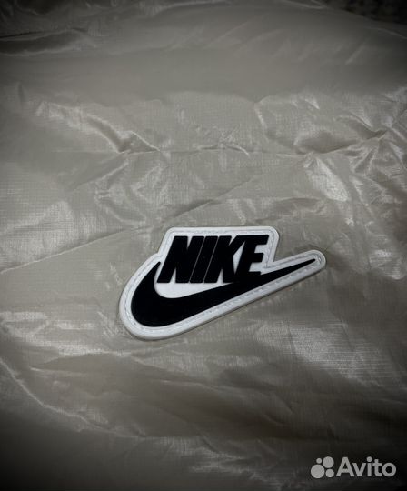 Пуховик Nike Sportswear Synthetic-Fill Windrunner