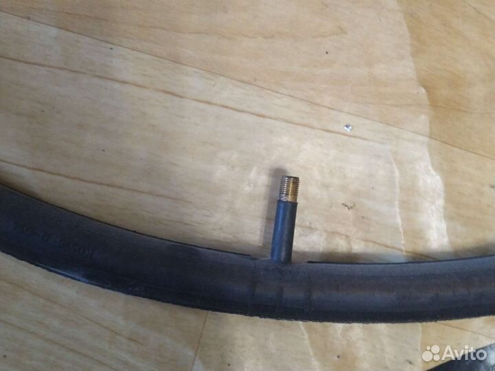 Покрышка Kenda, камера Kenda и диск (размер 700с)