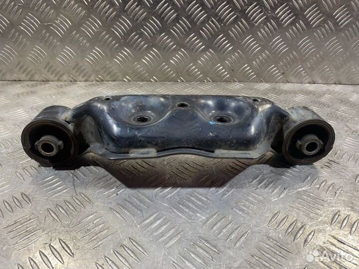 Подушка редуктора задняя Subaru Outback BS 2.5