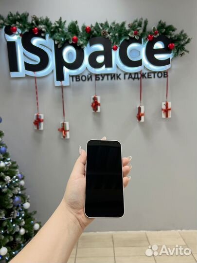 iPhone 14, 256 ГБ