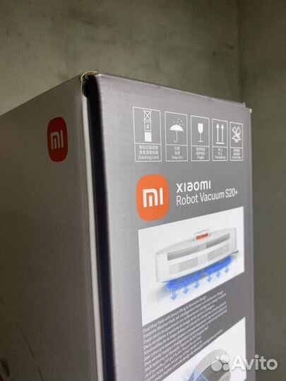 Робот-пылесос Xiaomi Robot Vacuum S20 Plus +