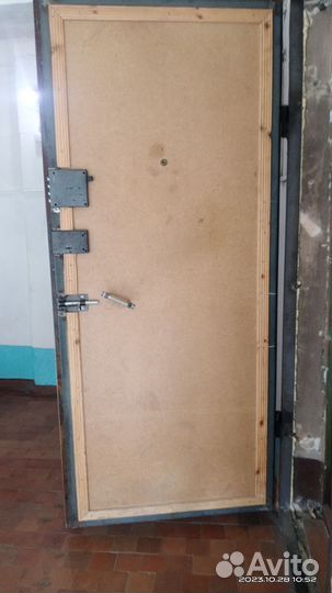Дверь входная
