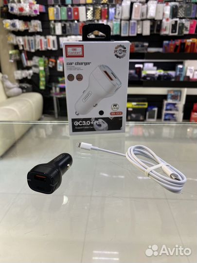 Зарядное устройство на iPhone в автомобиль