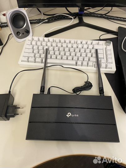 Wifi роутер tp link XC220-G3v