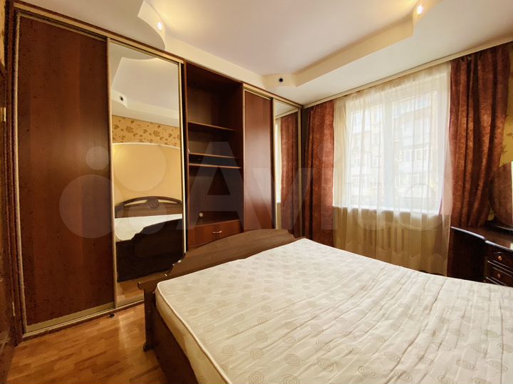 3-к. квартира, 78 м², 2/5 эт.