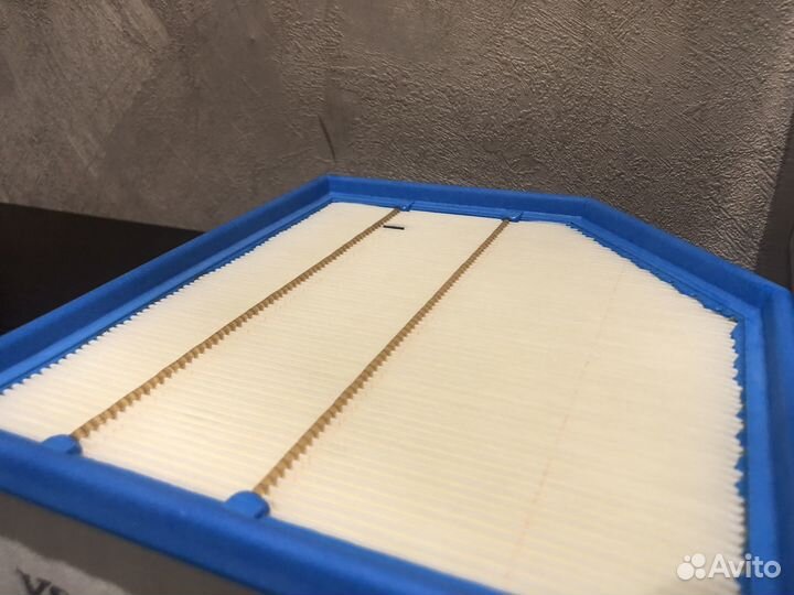 Фильтр воздушный хс 90 хс70 для Volvo 30636833