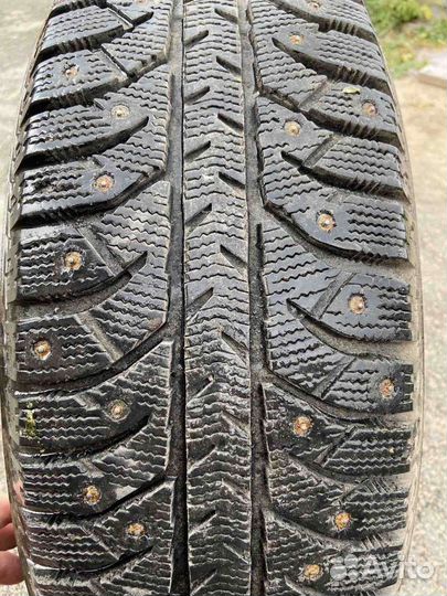 Bridgestone Ice Cruiser 7000 225/65 R17