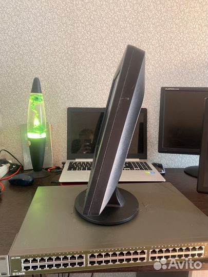 Монитор LG 1946