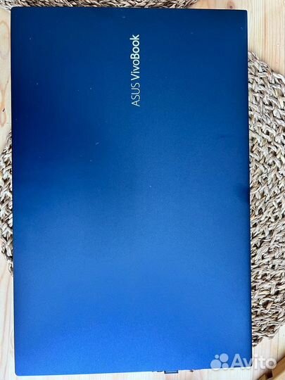 Ноутбук asus