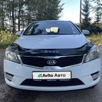 Kia Ceed 1.6 AT, 2011, 265 000 км, с пробегом, цена 795 000 руб.