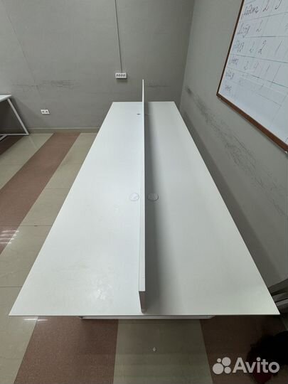 Стол с перегородками для колл центров