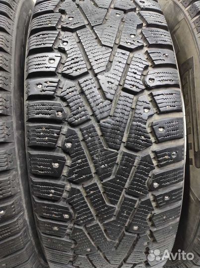 Pirelli Ice Zero 225/65 R17