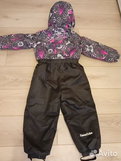 Зимний комбинезон для девочки