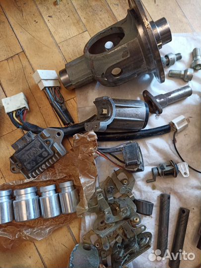 Запчасти на москвич 2141