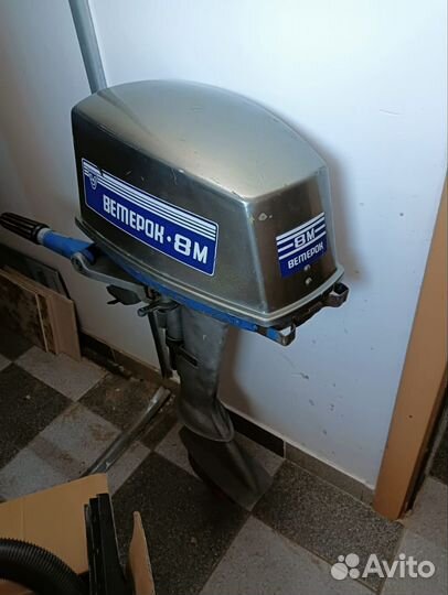 Двигатель для моторной лодки