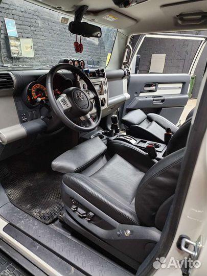 Toyota fg cruiser сиденья bmw f01 g30 g11 f15 e70