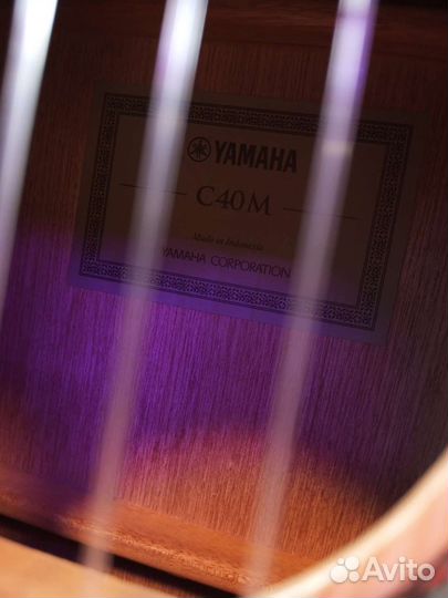 Гитара yamaha c40
