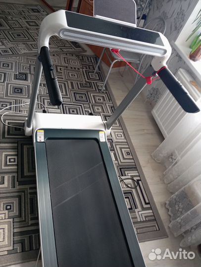 Беговая дорожка электрическая