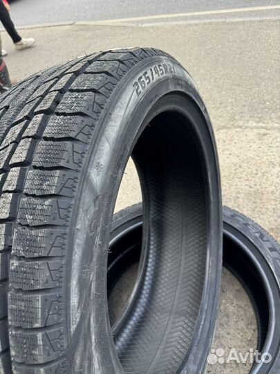 Centara Winter RX626 265/45 R21