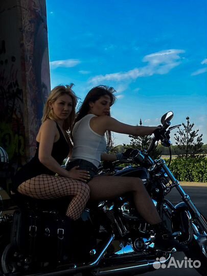 Мотоцикл harley davidson для фотосессии