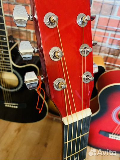 Акустическая гитара (аналог Yamaha f310)