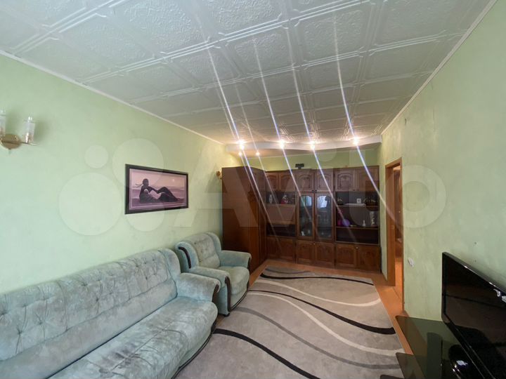 3-к. квартира, 69,7 м², 2/5 эт.