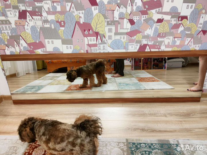 Зеркало настенное