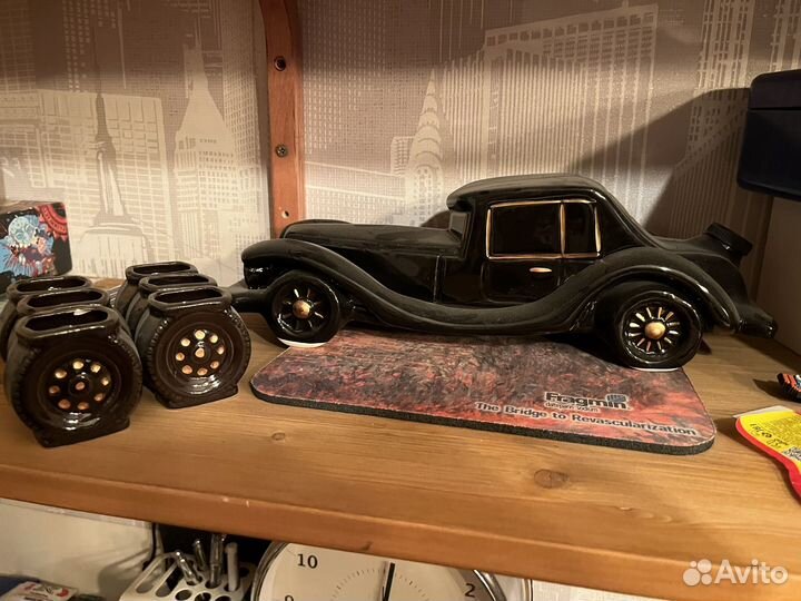 Модель автомобиля для жидкости